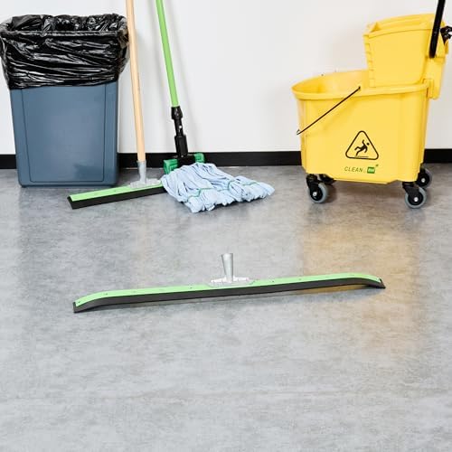 Restaurantware Clean Tek 3583 Inch Squeegee Floor Broom