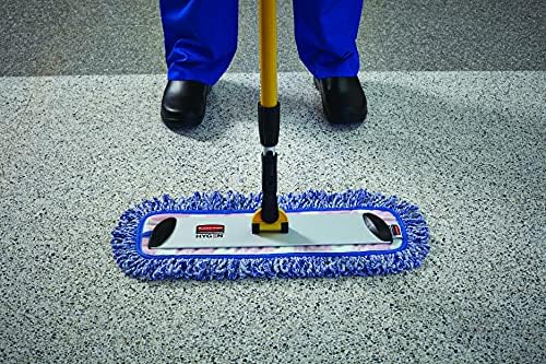 Rubbermaid HYGEN 48 Microfiber Dust Pad Green 1