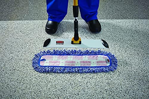 Rubbermaid HYGEN 48 Microfiber Dust Pad Green 1